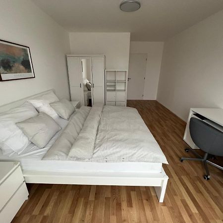 The Dante Prague - Family And Friends Apartments, Free Parking Екстериор снимка