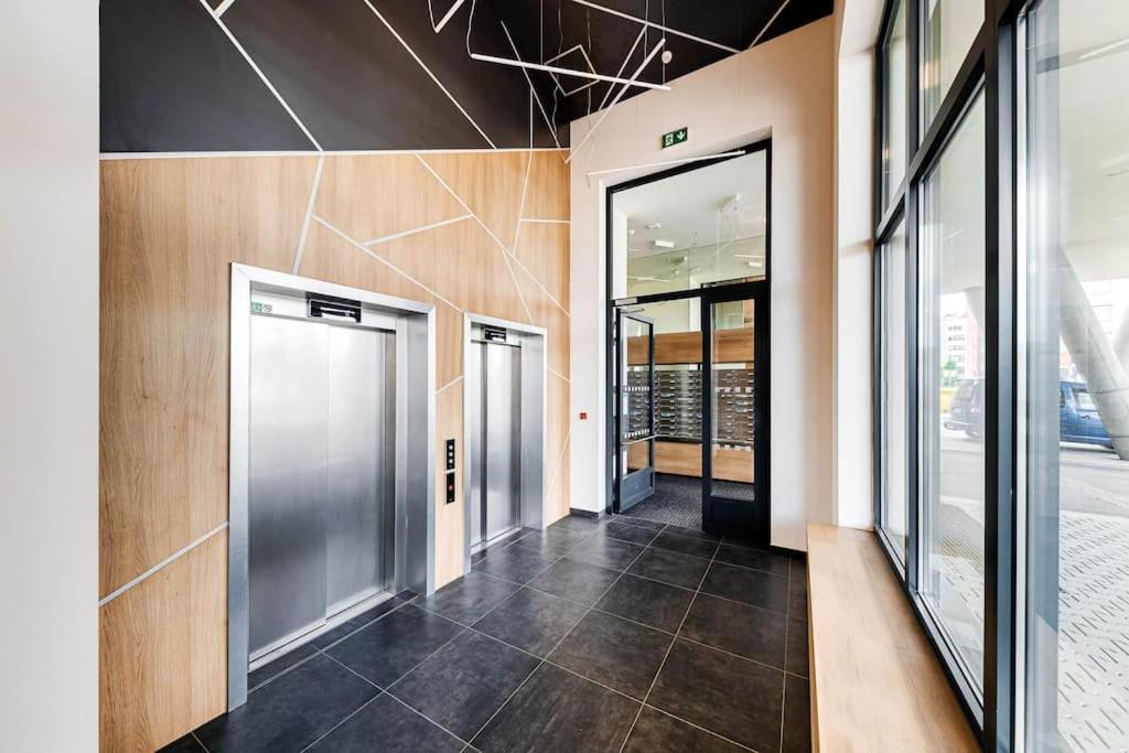 The Dante Prague - Family And Friends Apartments, Free Parking Екстериор снимка