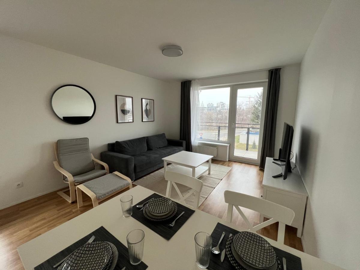 The Dante Prague - Family And Friends Apartments, Free Parking Екстериор снимка